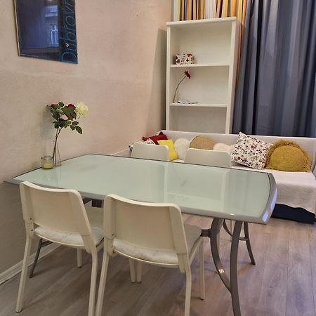 Apartment Youth Vita Zagreb Exteriör bild