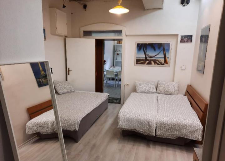 Apartment Youth Vita Zagreb Exteriör bild